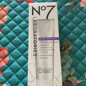 🆕 No 7 Laboratories Acne Treatment